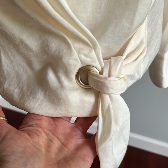 Elegant Cream Wrap Blouse - Picture 6 of 8